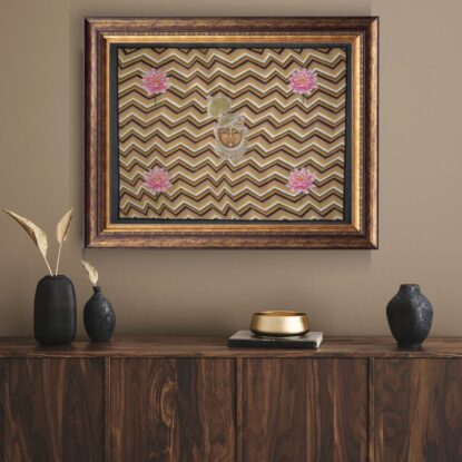 Mukharwind With Flower Pattern
