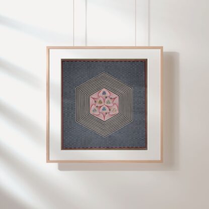 Mukharwind With Hexagonal Pattern